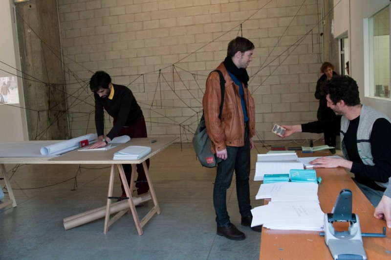 Nous ne notons pas les fleurs, dit le géographe - g.u.i.