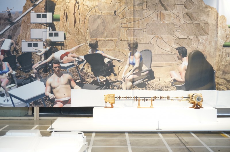 La fresque qui sert d'image de fond de l’exposition qui met en scène la fin du travail ou les limites entre vacances et bureau sont flous. Panorama des mutations du travail - g.u.i.